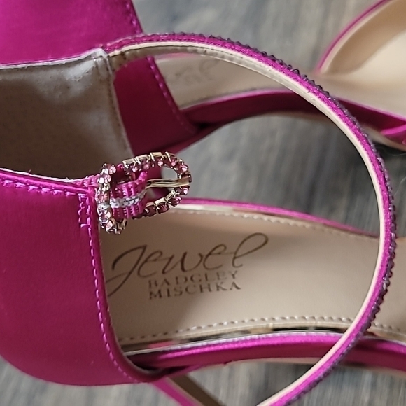NWT B. Mischka Jewel pink satin crystals ankle strap heel pointy toe shoes 8.5 - Picture 4 of 9